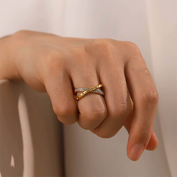 Pinnacle Ring