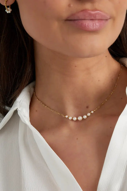 Ruby Pearl Necklace