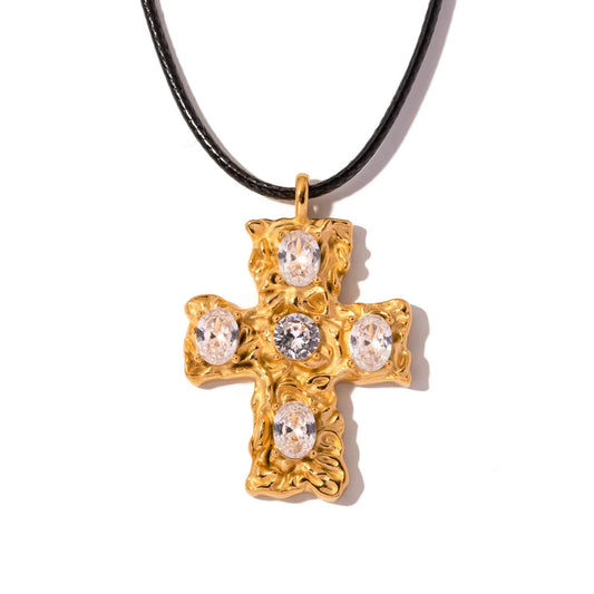 Elva Necklace