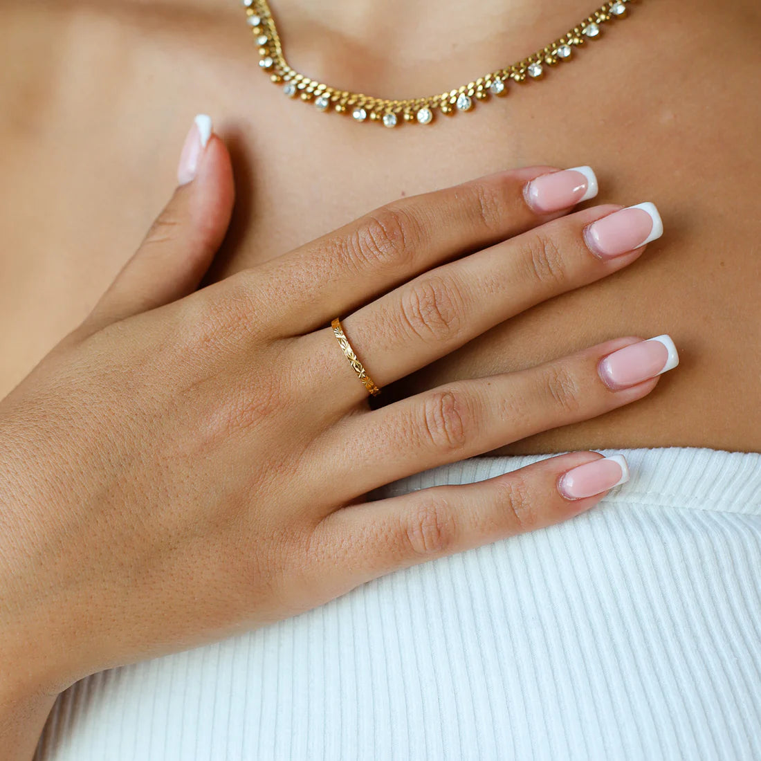 Lucent ring